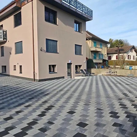 Premium Furnished For Business And Family - *