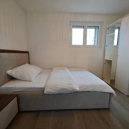 Premium Furnished For Business And Family - Appartement *